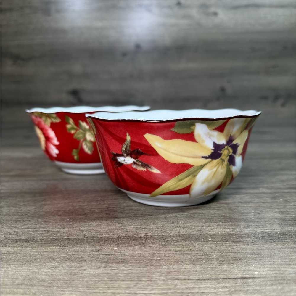 (2) 222 Fifth Lutece Fleur Rogue Fine China Floral Cereal Salad Bowls
